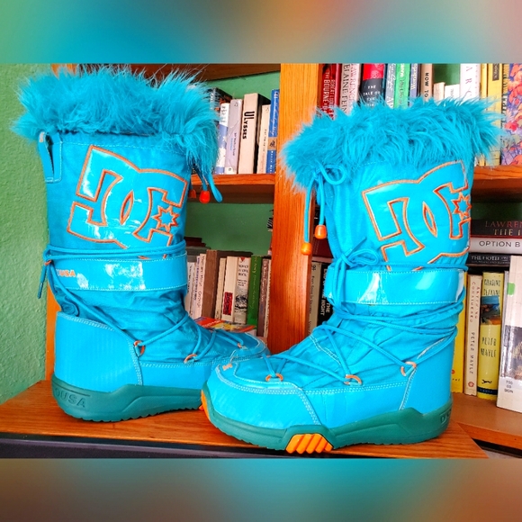 🩵🧡Rare Turquoise Dc Chalet Winter Boots Large🩵🧡 - Picture 6 of 8